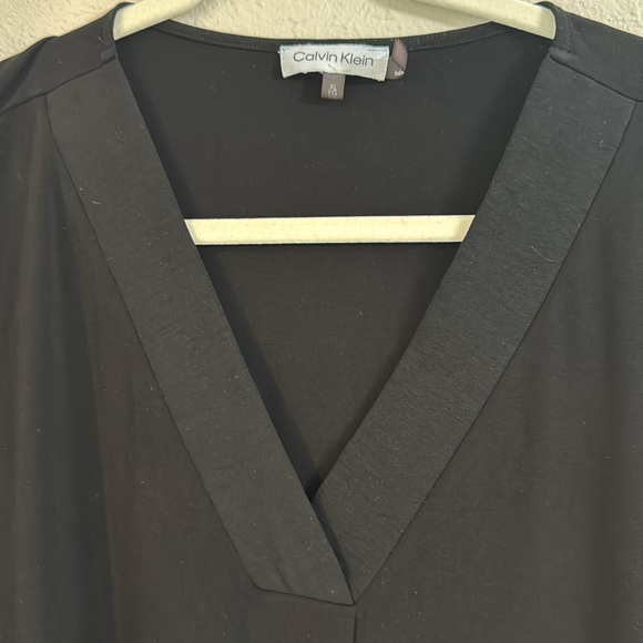 Calvin Klein v neck blouse black size XL - Picture 3 of 4